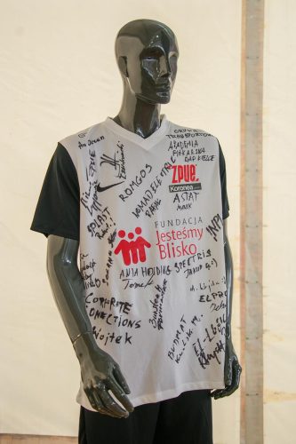 charity-2025-002